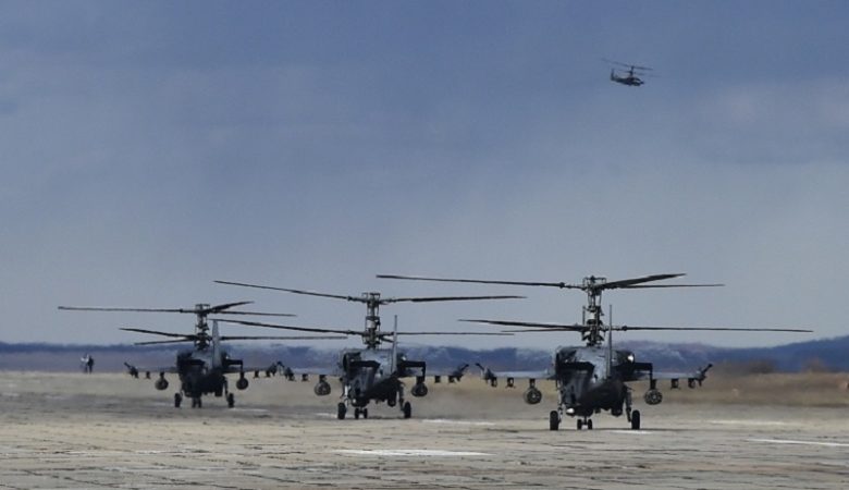 Στρατιωτικά ρωσικά ελικόπτερα θα περιπολούν τα συροτουρκικά σύνορα