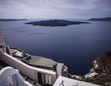 Ανησυχητικό μπαράζ σεισμών στην ευρύτερη περιοχή της Σαντορίνης