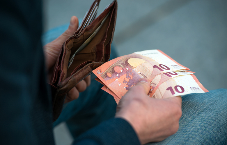 Îι ÏελεÏ
ÏÎ±Î¯ÎµÏ ÏληÏοÏοÏÎ¯ÎµÏ Î³Î¹Î± Ïο κοινÏÎ½Î¹ÎºÏ Î¼ÎÏιÏμα ÏοÏ
θα δοθεί Ïα ΧÏιÏÏοÏγεννα