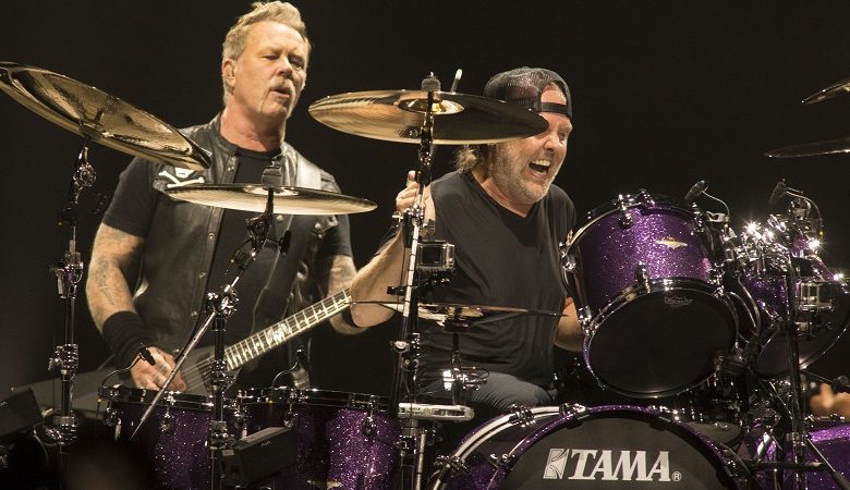Δωρεά 100.000 δολαρίων των Metallica στους πληγέντες της Καλιφόρνια