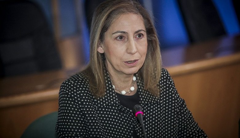 Ξενογιαννακοπούλου: Οι προσλήψεις στο Δημόσιο έχουν την έγκριση του Eurogroup