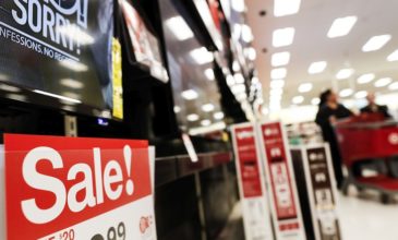 Black Friday: Αύξηση πωλήσεων 150% αναμένουν οι έμποροι στη Ρωσία