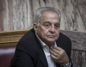 Ευρωομάδα του ΣΥΡΙΖΑ: Ο Αλέκος Φλαμπουράρης υπήρξε το παράδειγμα της υπεράσπισης των αξιών μας με συνέπεια και αξιοπρέπεια