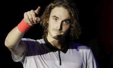 Επική πρόκριση στον 4ο γύρο του Roland Garros για τον Τσιτσιπά