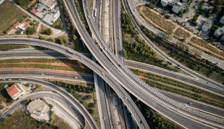 Η ΑΚΤΩΡ απέκτησε το 6,5% της Αττικής Οδού