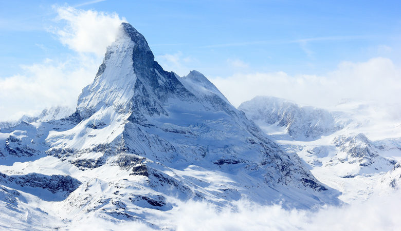 Τραγωδία στις ελβετικές Άλπεις: Δύο ορειβάτες σκοτώθηκαν και εννέα τραυματίστηκαν από πτώση παγωμένων ογκόλιθων