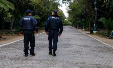 Επίθεση από δύο άτομα δέχθηκαν πεζοί αστυνομικοί στην Θεσσαλονίκη