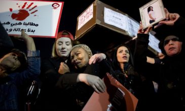 «Το αίμα μας έχει αξία»: Χιλιάδες γυναίκες βγήκαν στους δρόμους στο Ισραήλ