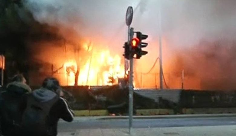 Μολότοφ και χημικά στη Θεσσαλονίκη