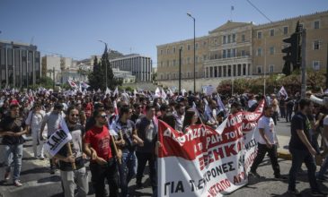 DW: Ελλάδα η χώρα των διαδηλώσεων
