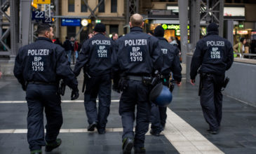 Ακροδεξιός πυρήνας αποκαλύφθηκε στην αστυνομία της Φρανκφούρτης