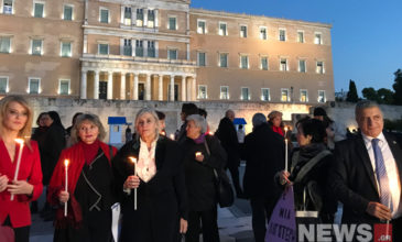 Διαμαρτυρία με κεριά στο Σύνταγμα στη μνήμη της δολοφονημένης Ελένης