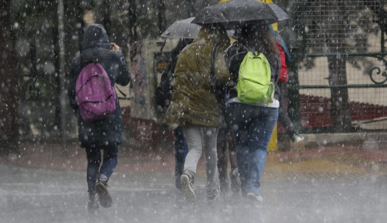 Καταιγίδες, χιόνια και πτώση θερμοκρασίας – Προειδοποίηση της Πολιτικής Προστασίας