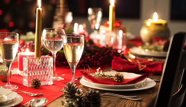 Πρωτοχρονιάτικο τραπέζι: Πόσο θα μας κοστίσει φέτος το ρεβεγιόν – Δείτε πού κυμαίνονται οι τιμές των κρεάτων