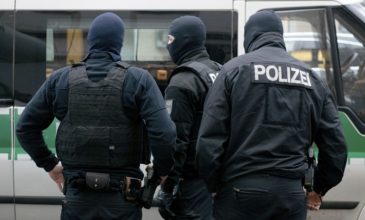 Η Γερμανία θωρακίζεται εν όψει γιορτών – Συλλαμβάνει ύποπτους τρομοκράτες