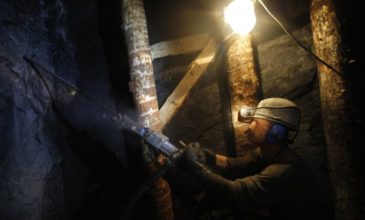 Ισπανία: Αγωνία για την τύχη τριών εργατών που έχουν εγκλωβιστεί σε βάθος 900 μέτρων σε ορυχείο