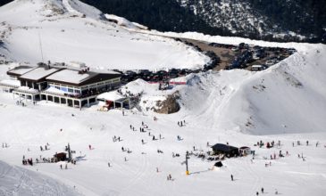 Άνοιξε με νέες τιμές το Χιονοδρομικό Κέντρο Παρνασσού