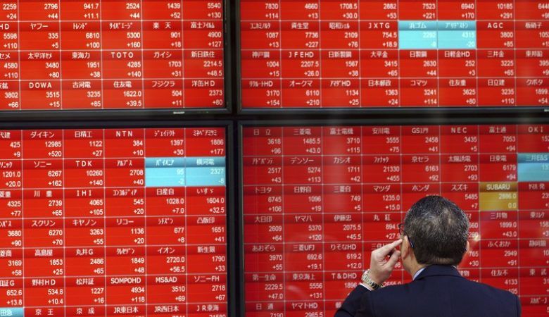 Η πτώση στη Wall Street προκάλεσε «βουτιά» στο Χρηματιστήριο του Τόκιο