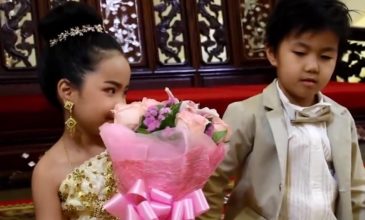 Πάντρεψαν δίδυμα αδέλφια 6 ετών για λόγους… κάρμα