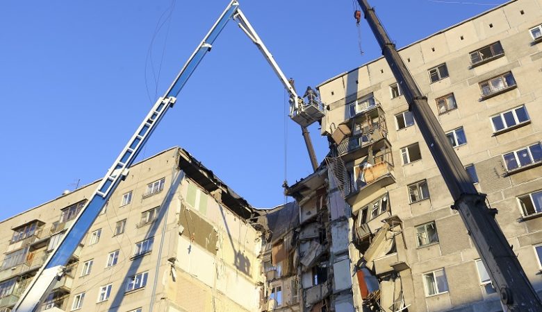 Πάνω από 400 έμειναν άστεγοι από την έκρηξη της πολυκατοικίας στη Ρωσία