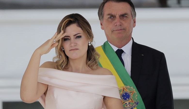 Ποια είναι η εντυπωσιακή πρώτη κυρία της Βραζιλίας
