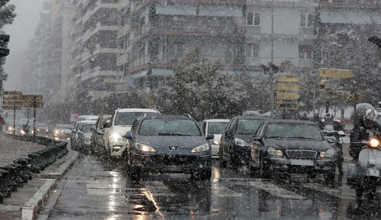 Θεσσαλονίκη: Ο Δήμος Λαγκαδά θα αφήσει ανοιχτές θερμαινόμενες αίθουσες λόγω χαμηλών θερμοκρασιών
