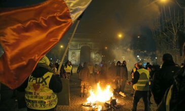 Την επιβολή κυρώσεων για διαδηλώσεις μελετά η γαλλική κυβέρνηση