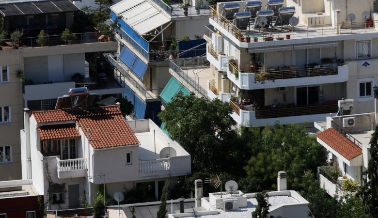 Συνεχίζεται το «ράλι» τιμών στην αγορά ακινήτων – Πόσο αυξήθηκαν σε πέντε περιοχές της Αθήνας