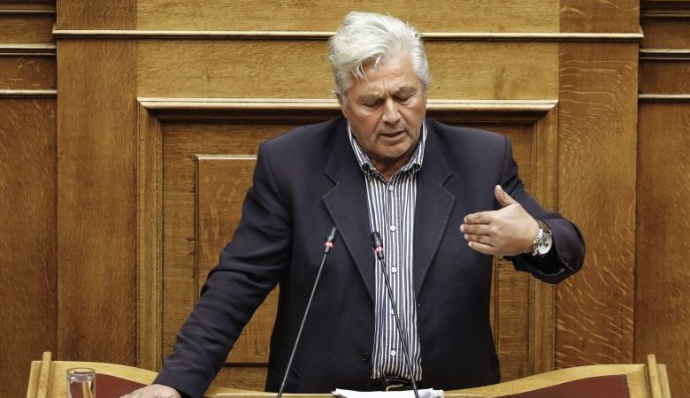 Παπαχριστόπουλος: Θα παραδώσω την έδρα μου αφού ψηφίσω τη Συμφωνία