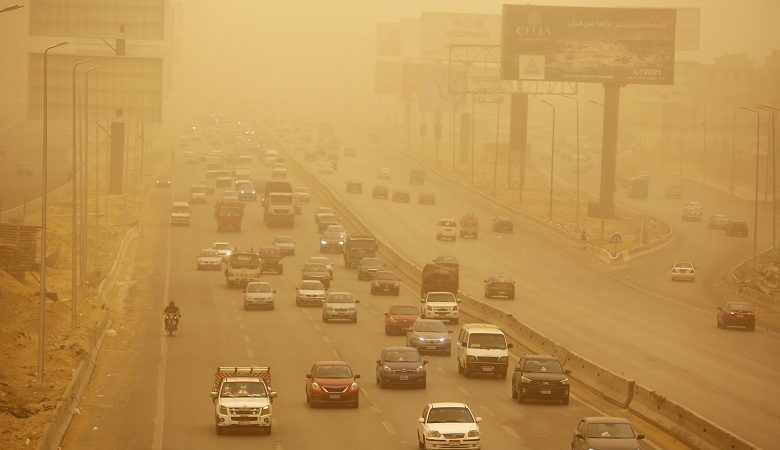 Σφοδρή αμμοθύελλα στο Κάιρο – Τουλάχιστον πέντε νεκροί