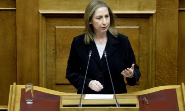 Ξενογιαννακοπούλου: «Ανεπαρκής και ψηφοθηρική η αύξηση του κατώτατου μισθού»