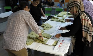 Ψηφοφόρος ηλικίας… 165 ετών στους εκλογικούς καταλόγους της Τουρκίας