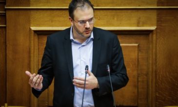 Θεοχαρόπουλος: Προσπάθησαν να με «δωροδοκήσουν» για τη Συμφωνία των Πρεσπών