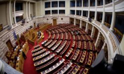 Βουλή: Στην Ολομέλεια εισάγεται για συζήτηση και ψήφιση η κύρωση των συμβάσεων για την αξιοποίηση του λιμένα Καβάλας