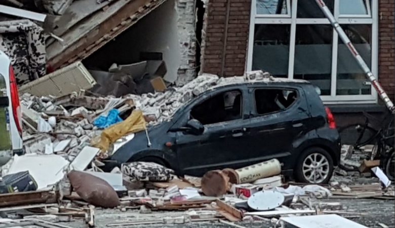 Ισχυρή έκρηξη στη Χάγη: Κατέρρευσε κτίριο – Φόβοι για εγκλωβισμένους