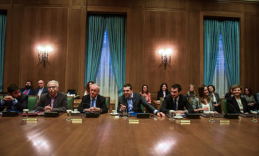 Έκτακτο υπουργικό συμβούλιο συγκαλεί ο Τσίπρας