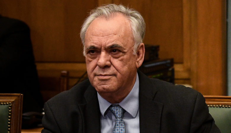 Δραγασάκης: Ο ΣΥΡΙΖΑ παρέλαβε μία χώρα στο χείλος του γκρεμού