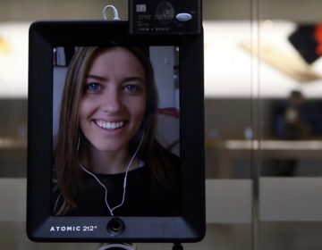 Τρύπα ασφαλείας στο FaceTime της Apple επιτρέπει την υποκλοπή της κλήσης