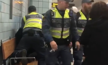 Έβγαλαν με τη βία έγκυο από συρμό του μετρό – Βίντεο σοκ