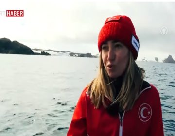 Τουρκάλα καταδύθηκε στην Ανταρκτική χωρίς φιάλες οξυγόνου