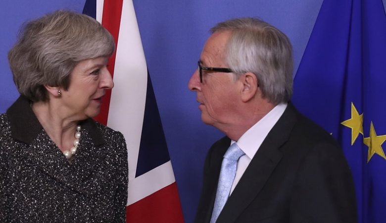 Γιούνκερ: Δεν θα υπάρξει επαναδιαπραγμάτευση του Brexit