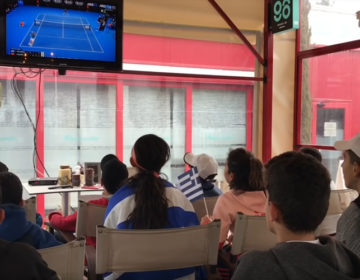 Νεαροί τενίστες στέλνουν μηνύματα στον Στέφανο Τσιτσιπά