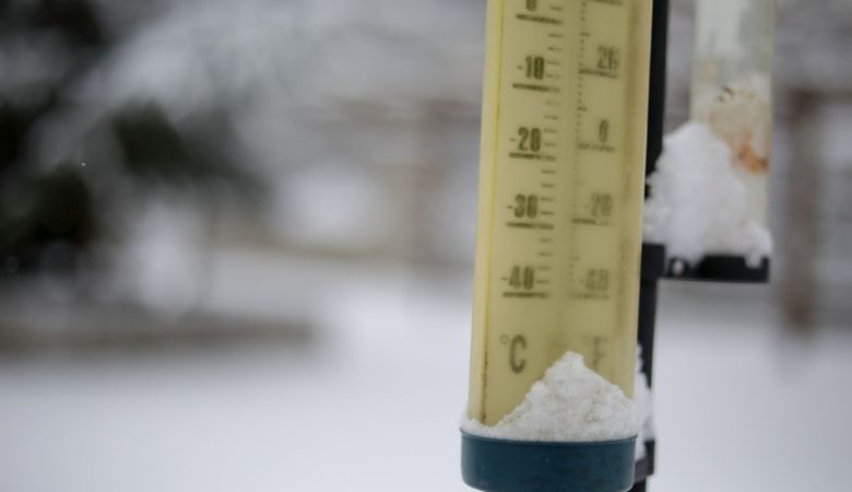 Η «Χιόνη» έτοιμη να σαρώσει με 10 μποφόρ – Χιόνια και στην Αττική