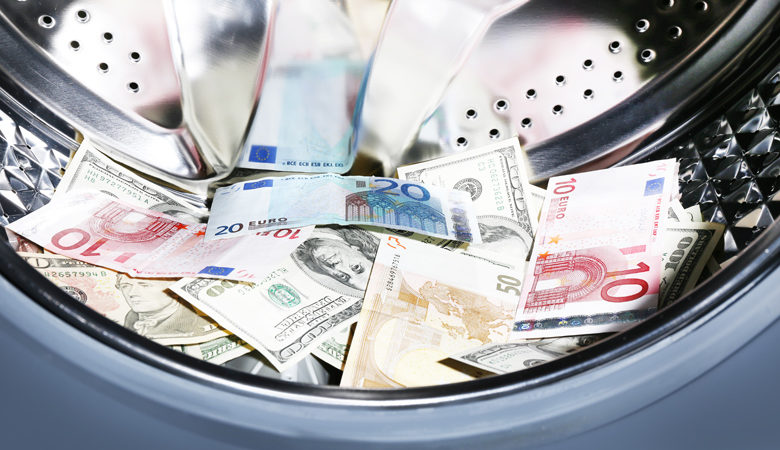 Οι 23 χώρες «πλυντήρια» βρώμικου χρήματος σύμφωνα με την Κομισιόν
