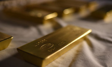 Σπάει όλα τα ρεκόρ η τιμή του χρυσού – 25% πάνω από την αρχή της χρονιάς