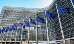 Πρόστιμο 1 δισ. ευρώ της ΕΕ σε πέντε τραπεζικούς κολοσσούς