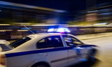 Αστυνομικοί καταδίωξαν αυτοκίνητο με παράνομους μετανάστες