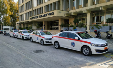 Οι φυλακές απέκτησαν 4 νέα οχήματα μετά από 15 χρόνια