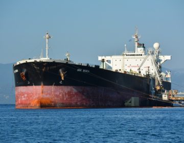 Φωτιά σε φορτηγό πλοίο κοντά στην Μαγιόρκα