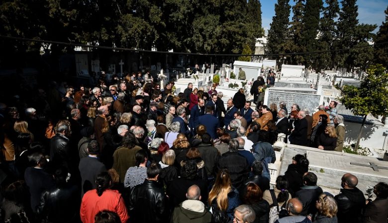 Το τελευταίο «αντίο» στον Φαίδωνα Γεωργίτση